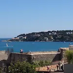Sunny Cap View Terrace With Sea Views And Aircon דירה