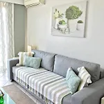 דירה Sunny Cap View Terrace With Sea Views And Aircon *